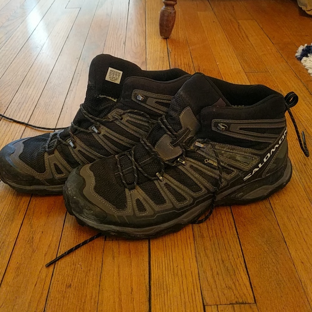 Salomon Hiking boots